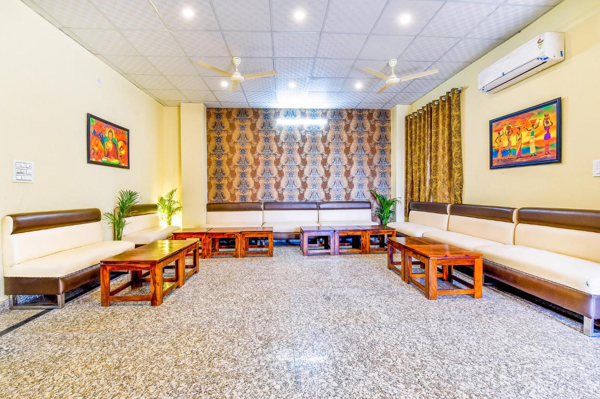 Fabexpress Golden Manor Hotel Jaipur