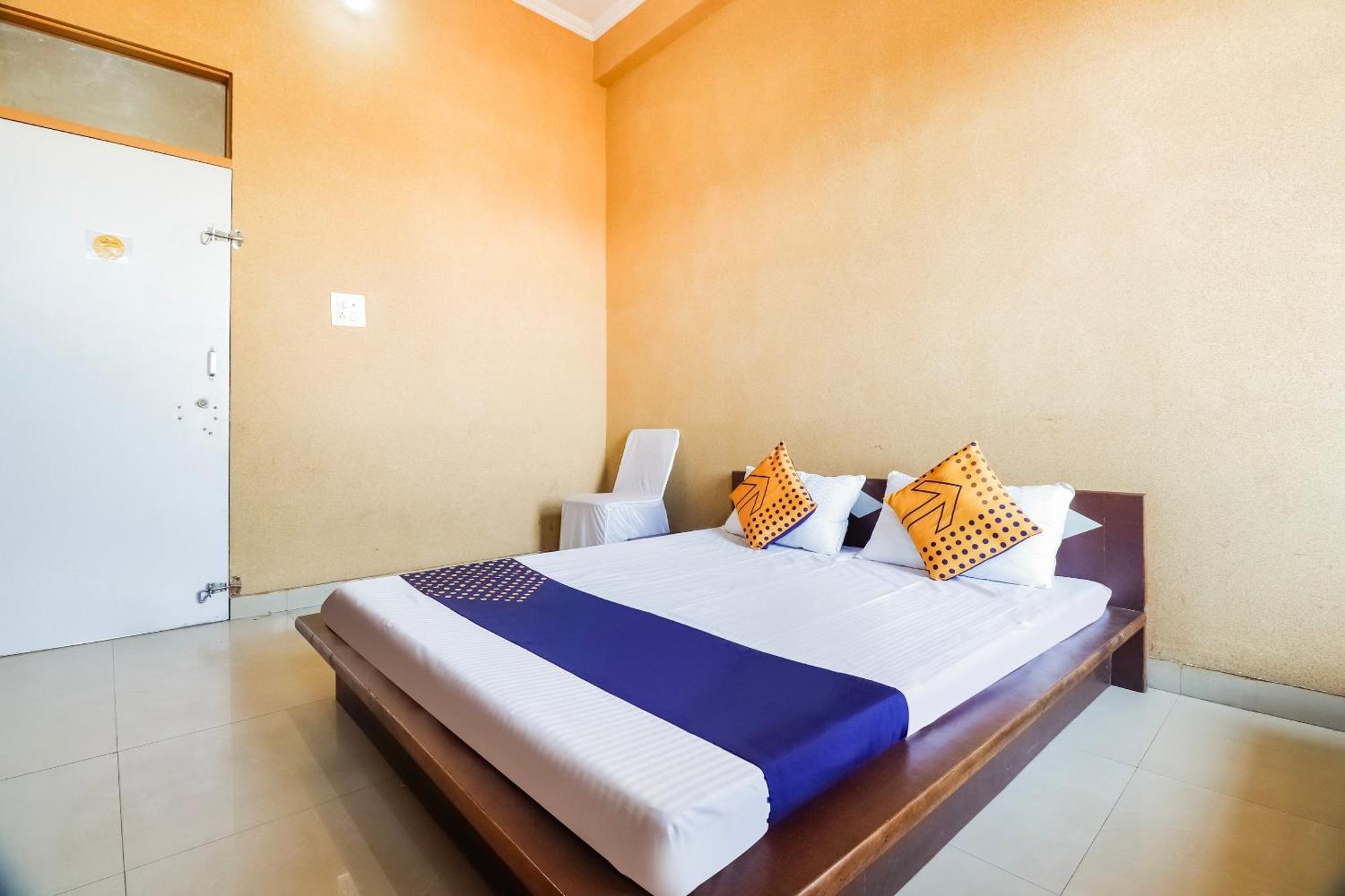 Spot On 68319 Nakhralo Rajasthan Hotel Jaipur