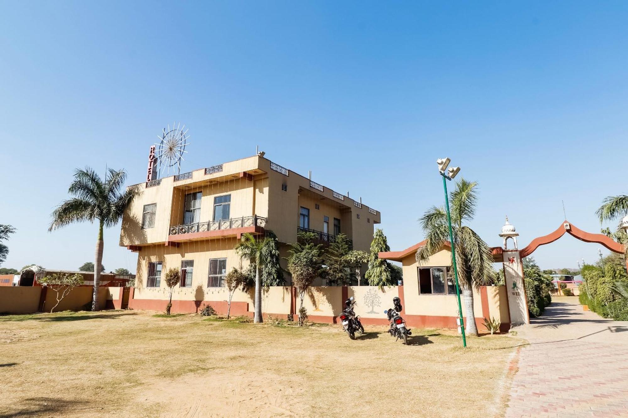 Spot On 68319 Nakhralo Rajasthan Hotel 2*