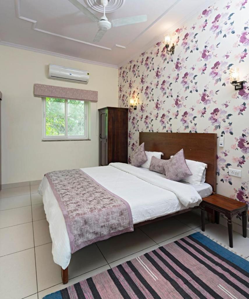Bed & Breakfast Madhav's Mallet *