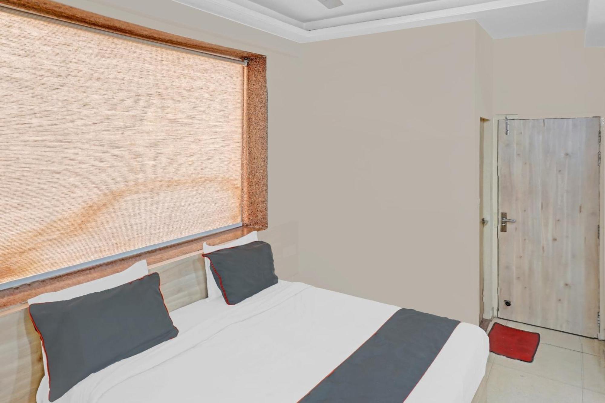 Hotel Collection O Sundew 4*
