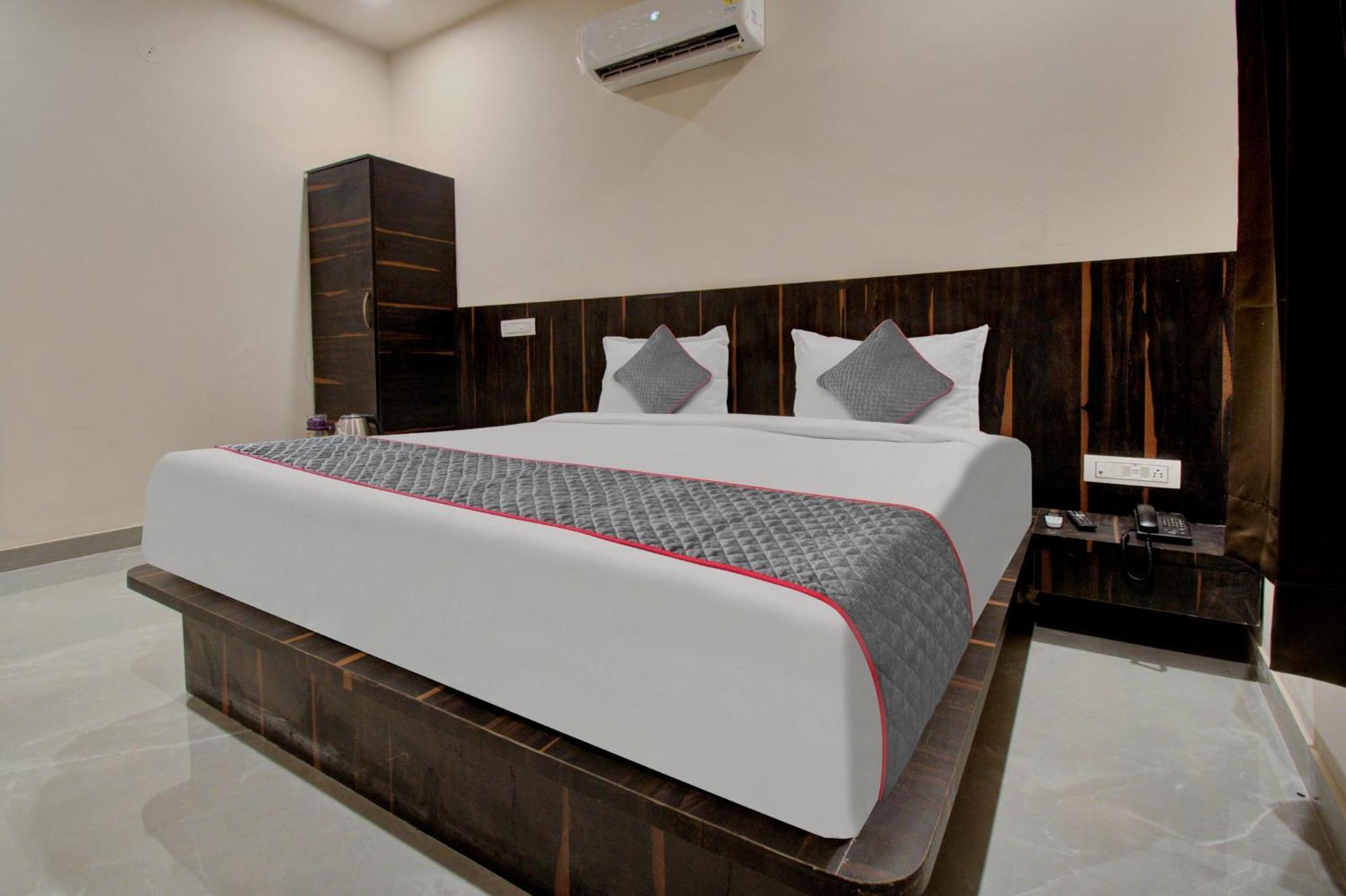 Townhouse Karma Hotel Jaipur