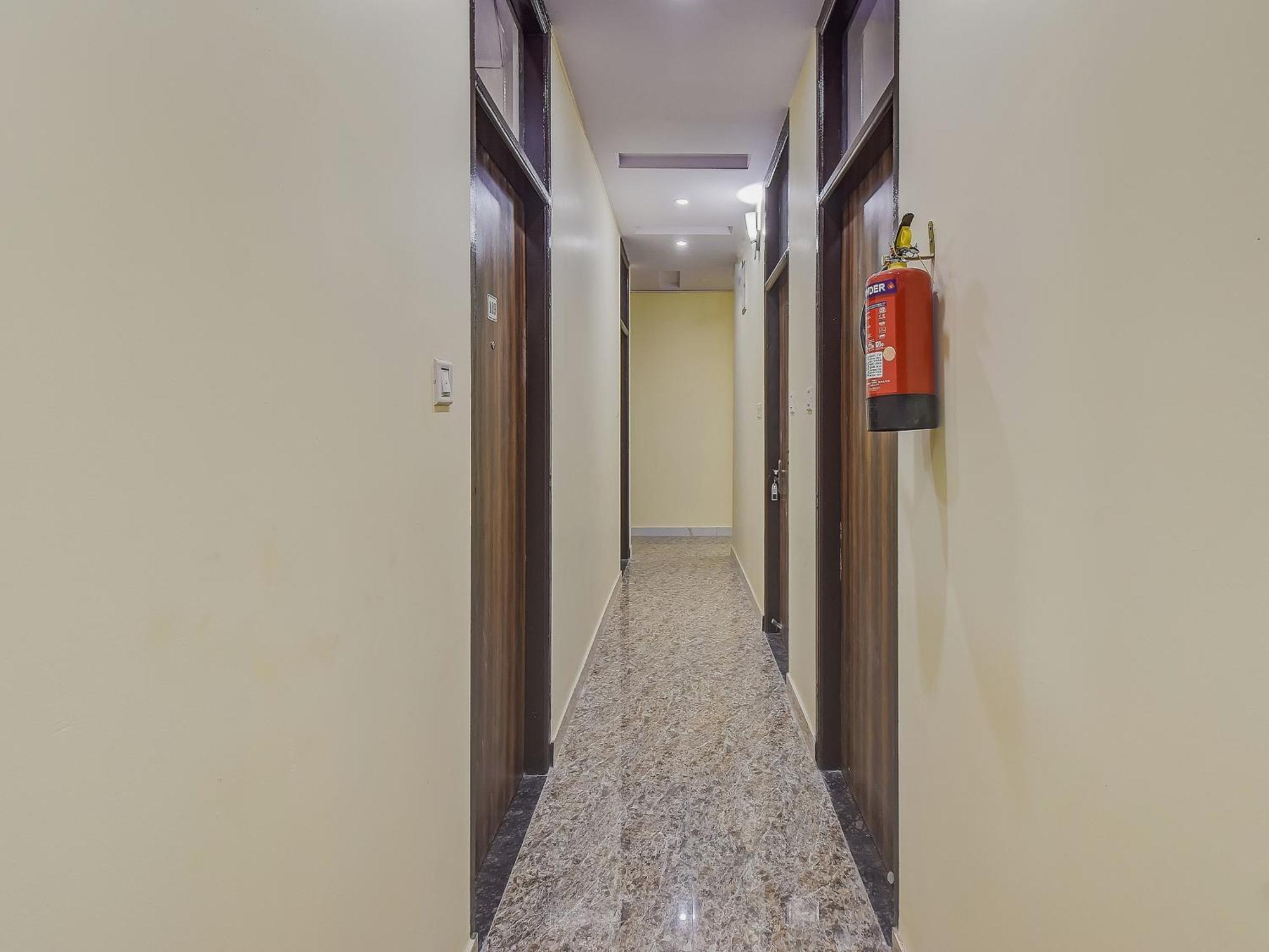 Hotel O Royal Blue