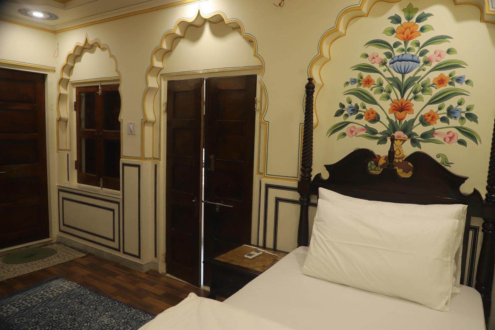 Guest house Raghunath Haveli - A Boutique
