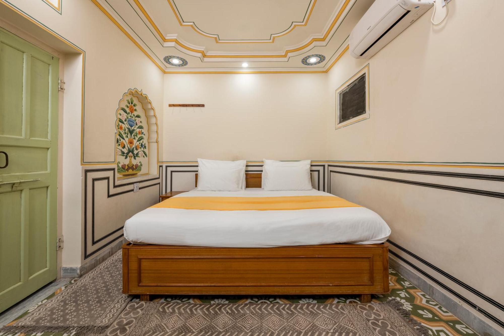 Raghunath Haveli - A Boutique Guest house
