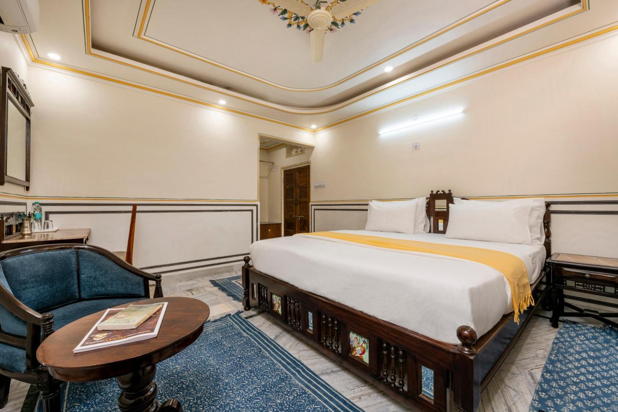 Raghunath Haveli - A Boutique Guest house *