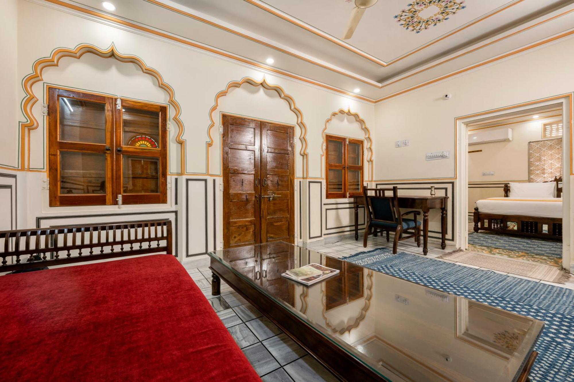 Guest house Raghunath Haveli - A Boutique *