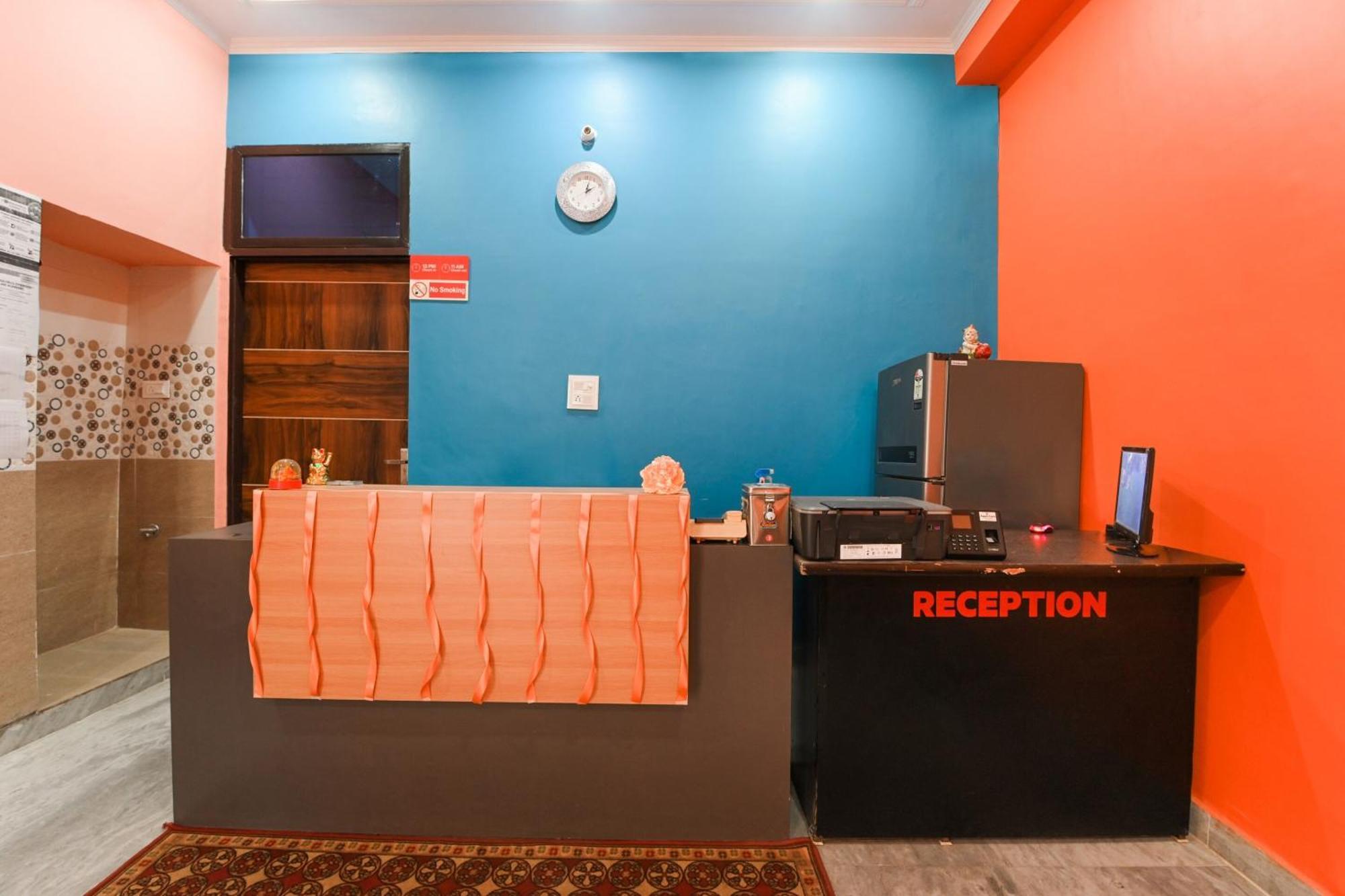 O Raj 2 Hotel 4*