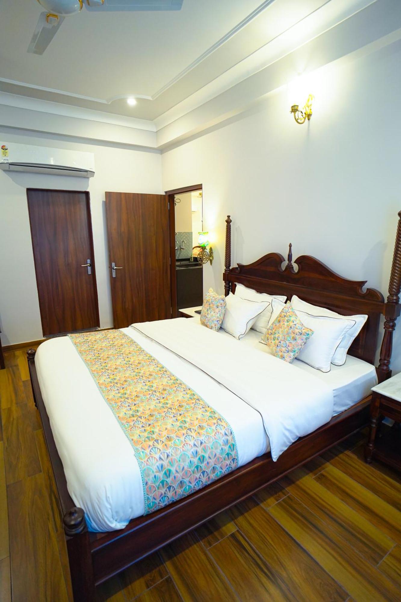 Hotel Chitawa Haveli Jaipur
