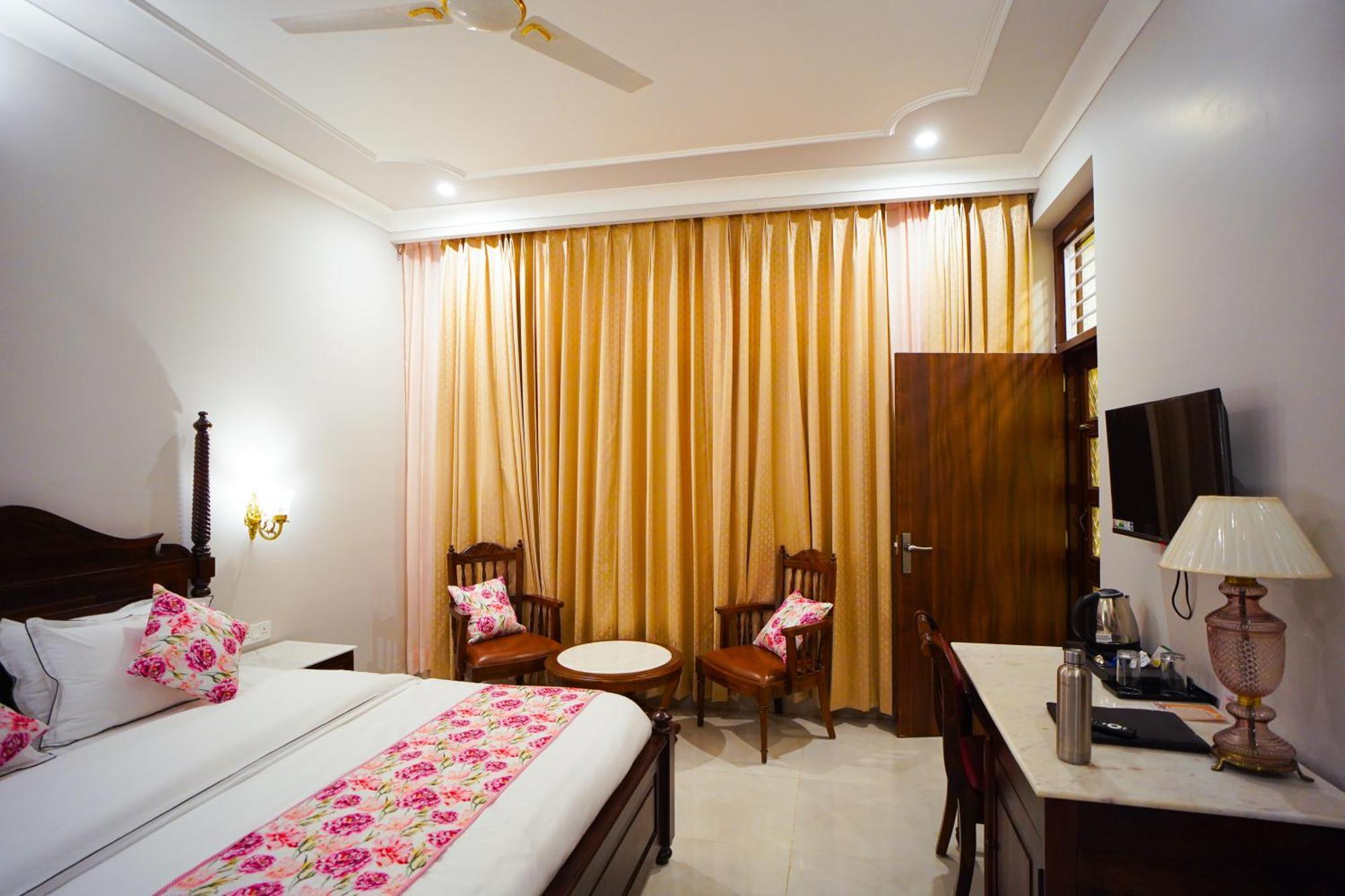 Chitawa Haveli Hotel Jaipur