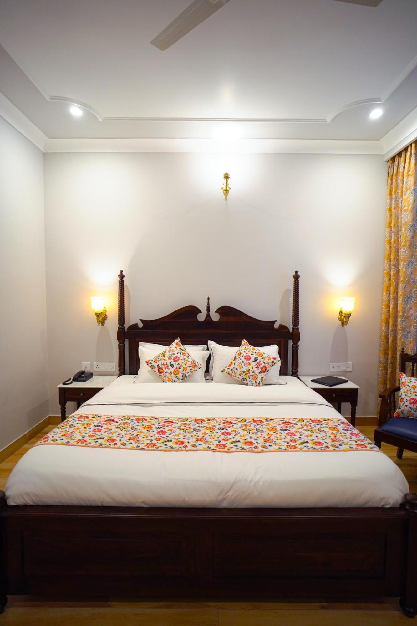 Hotel Chitawa Haveli Jaipur