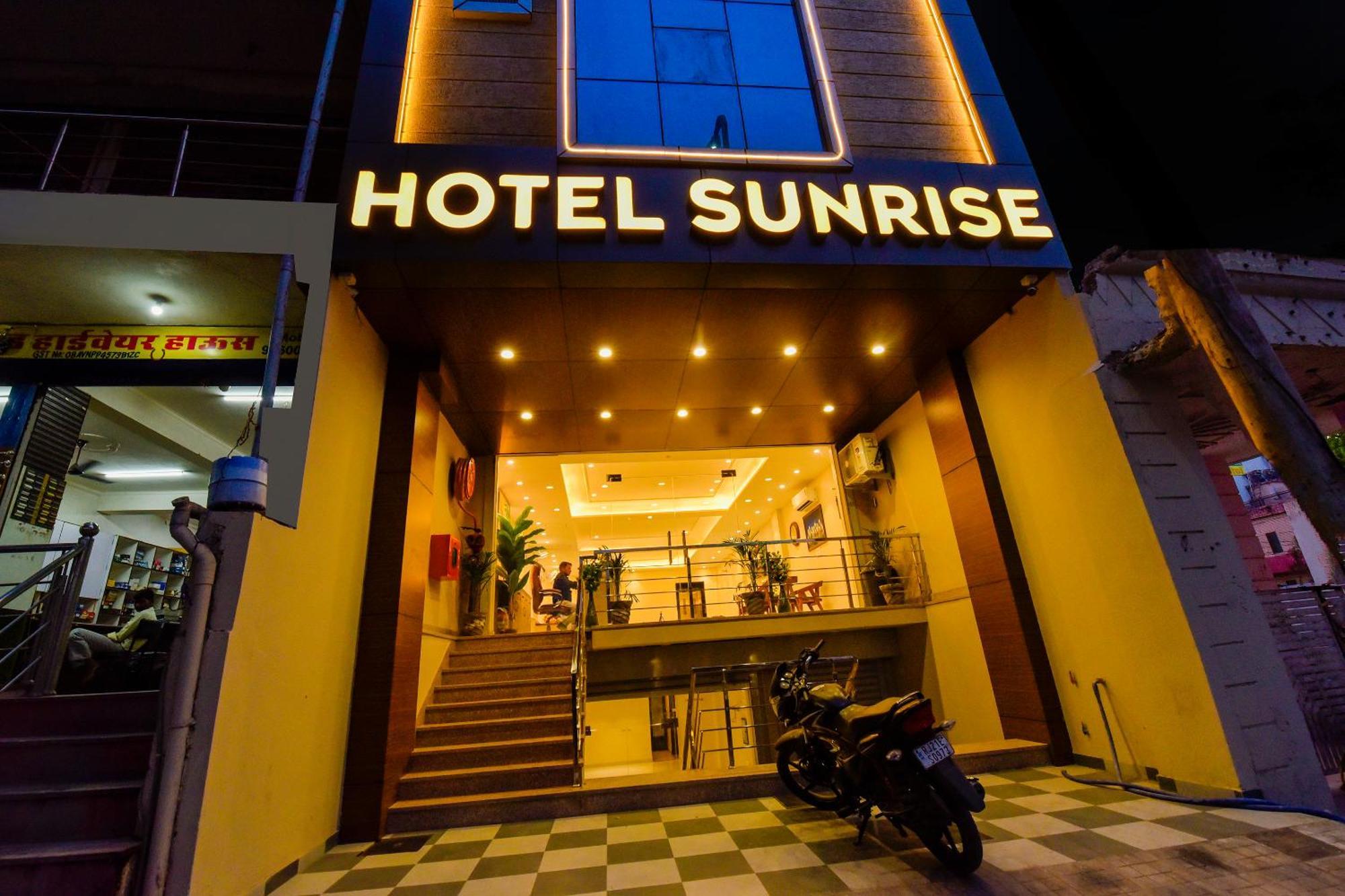 Sunrise Hotel 3*