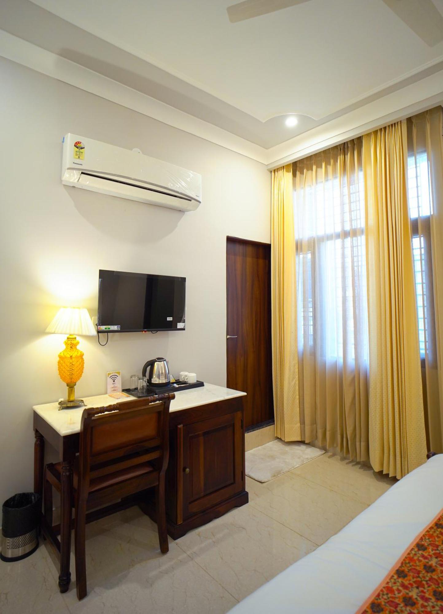 Chitawa Haveli Hotel 3*