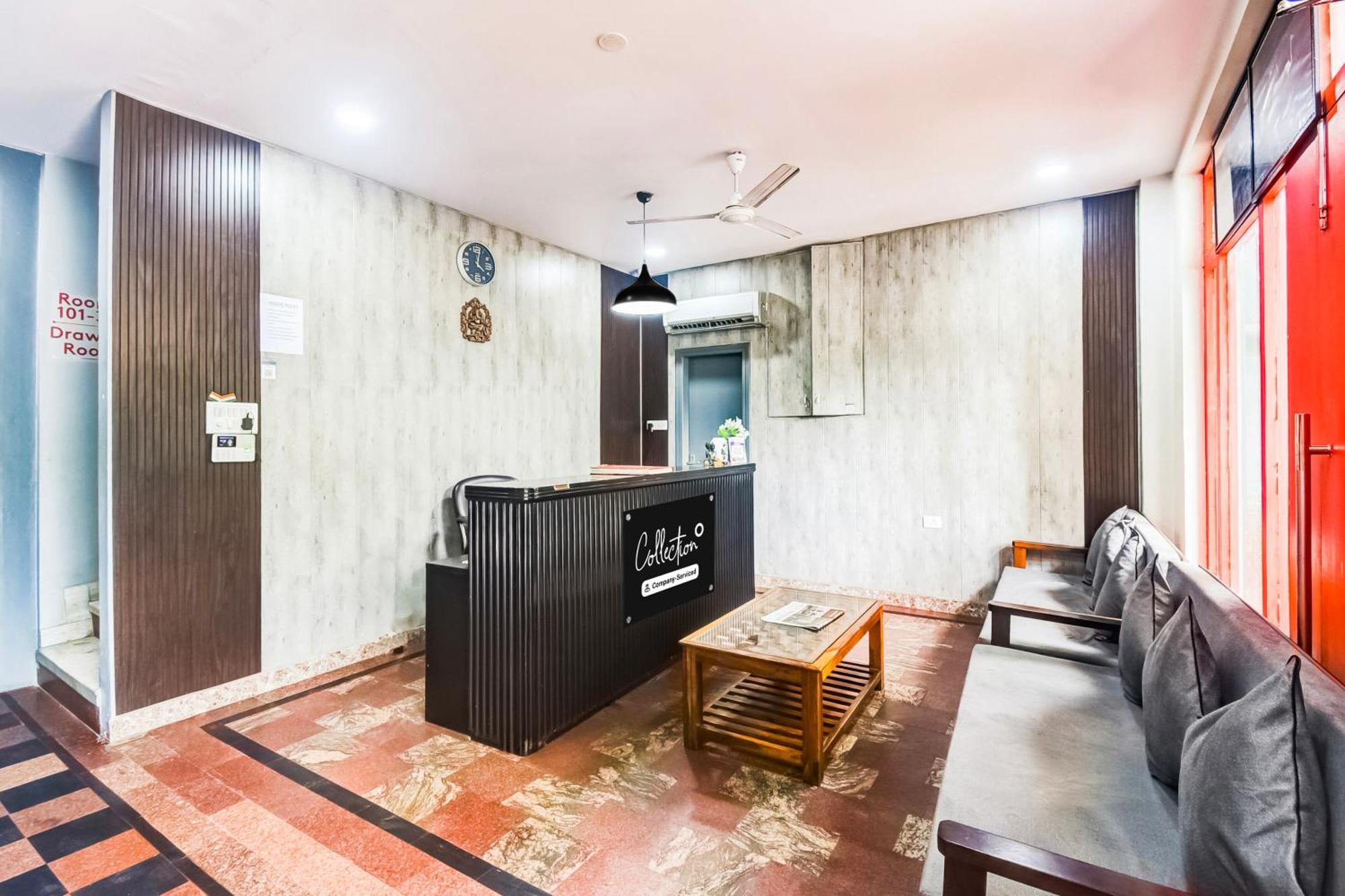 Super Townhouse Tonk Road Near Gandhi Nagar Railway Station Hotel 4*