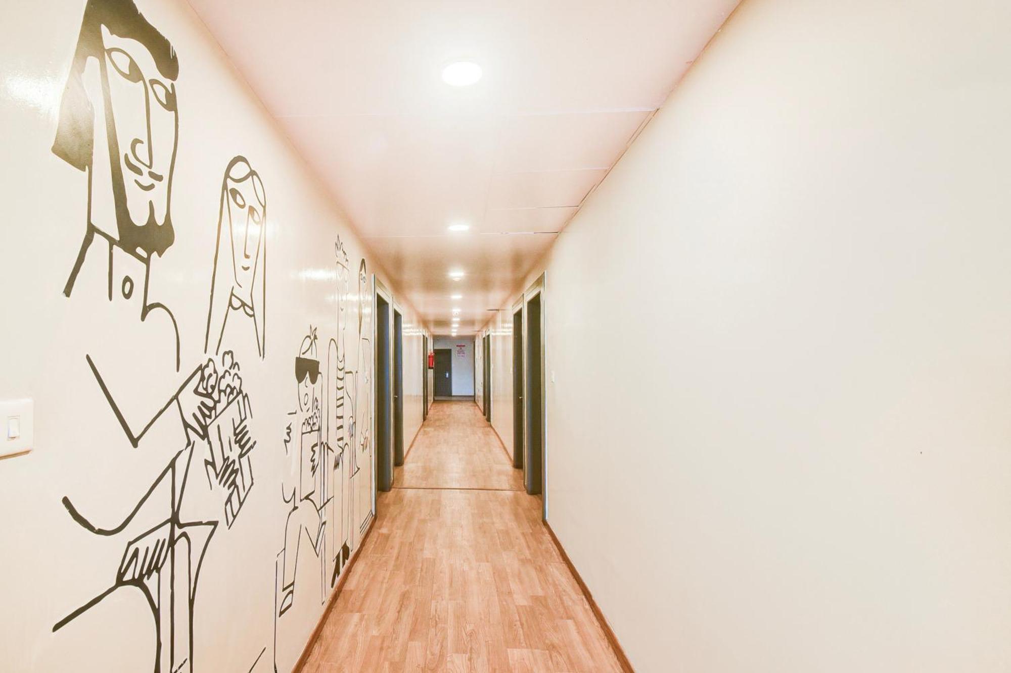 Super Townhouse Tonk Road Near Gandhi Nagar Railway Station 4*