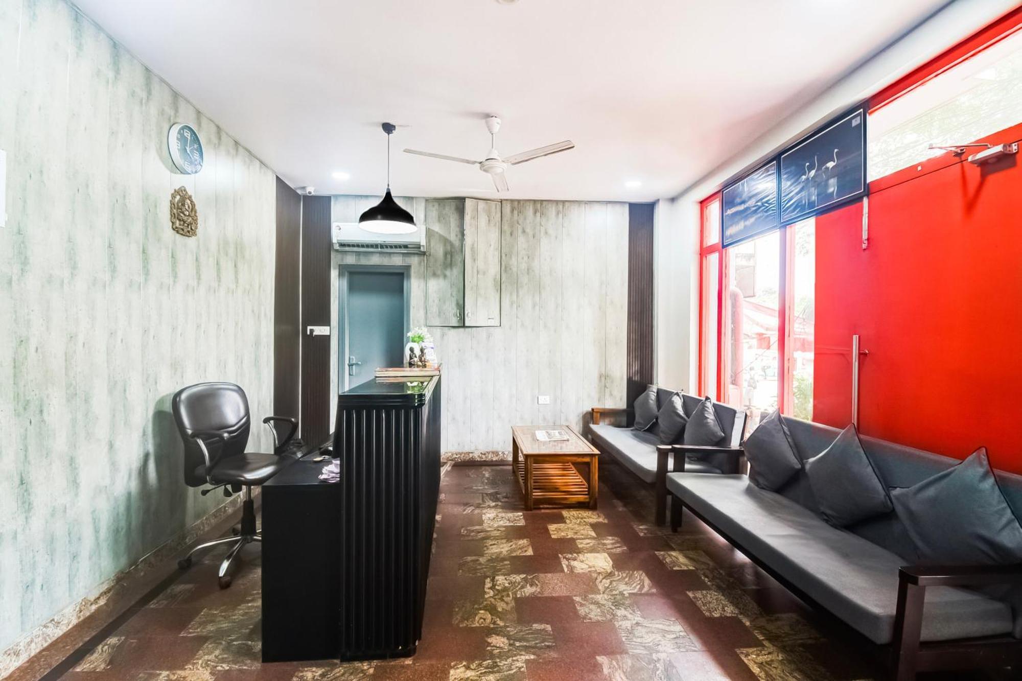 Hotel Super Townhouse Tonk Road Near Gandhi Nagar Railway Station Jaipur