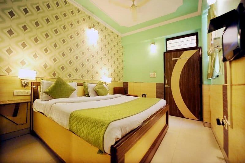 Golden Heritage Deluxe Hotel Jaipur