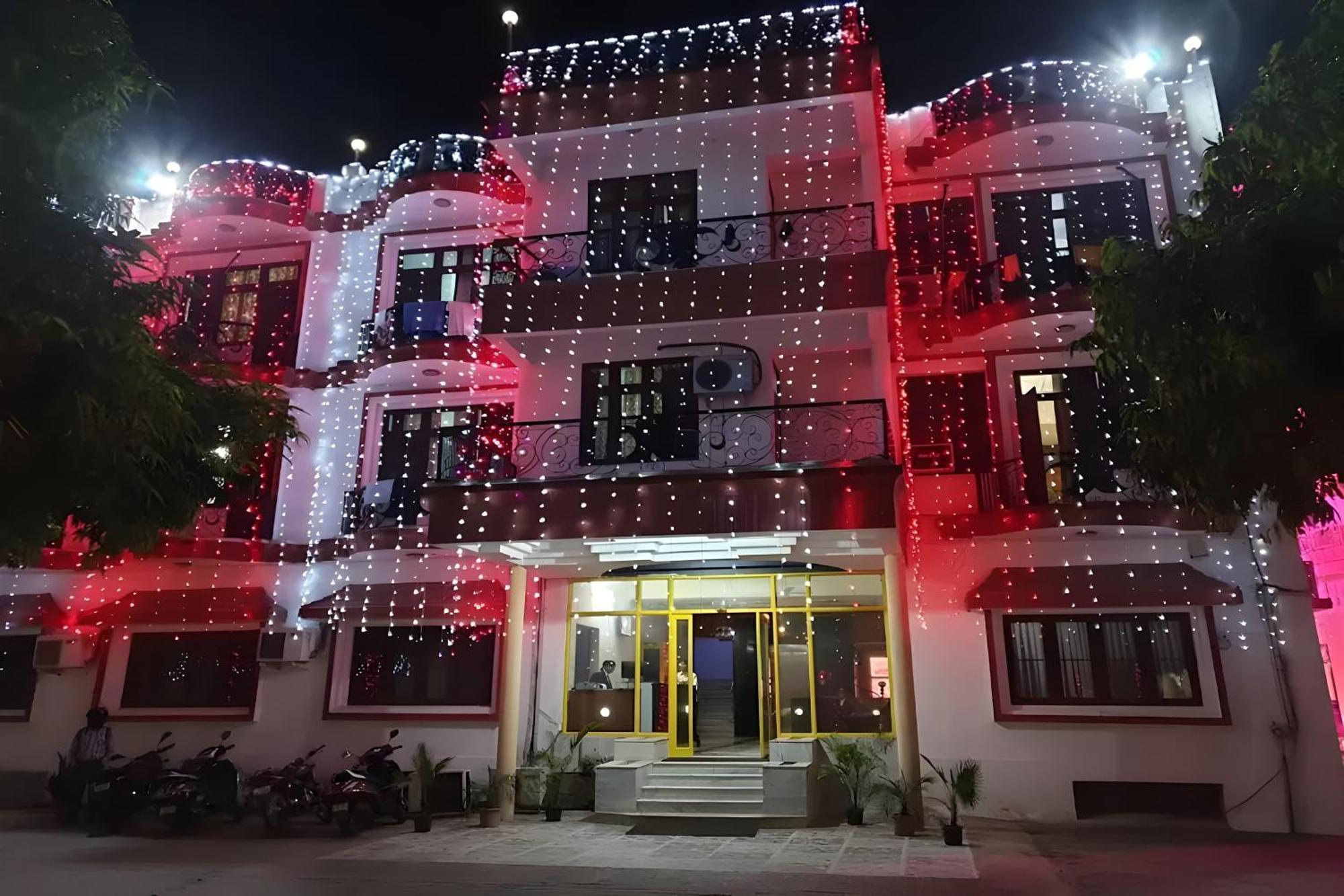 Amrapali 3*