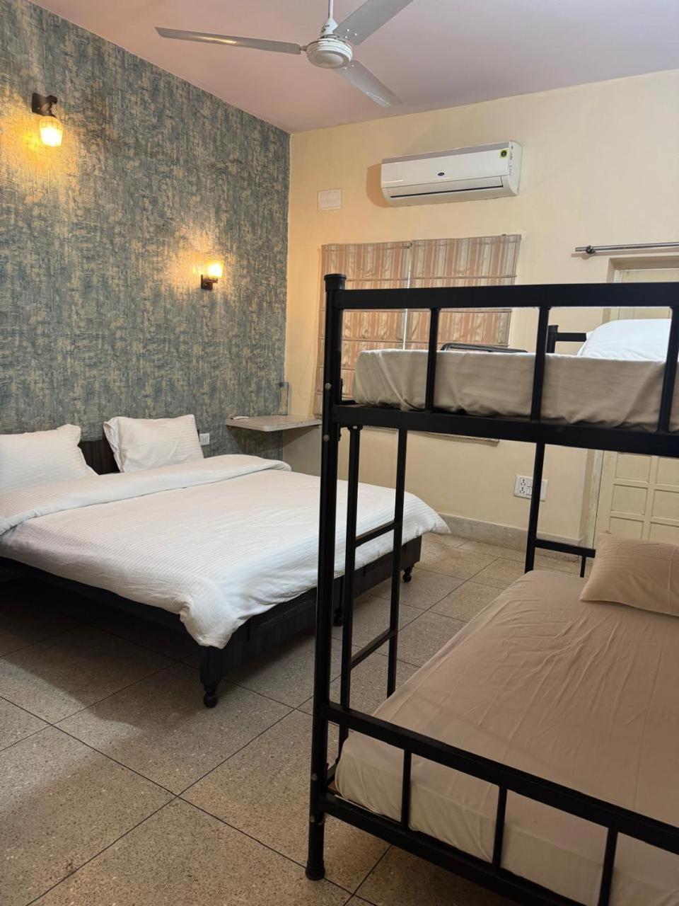Madhav's Mallet Bed & Breakfast