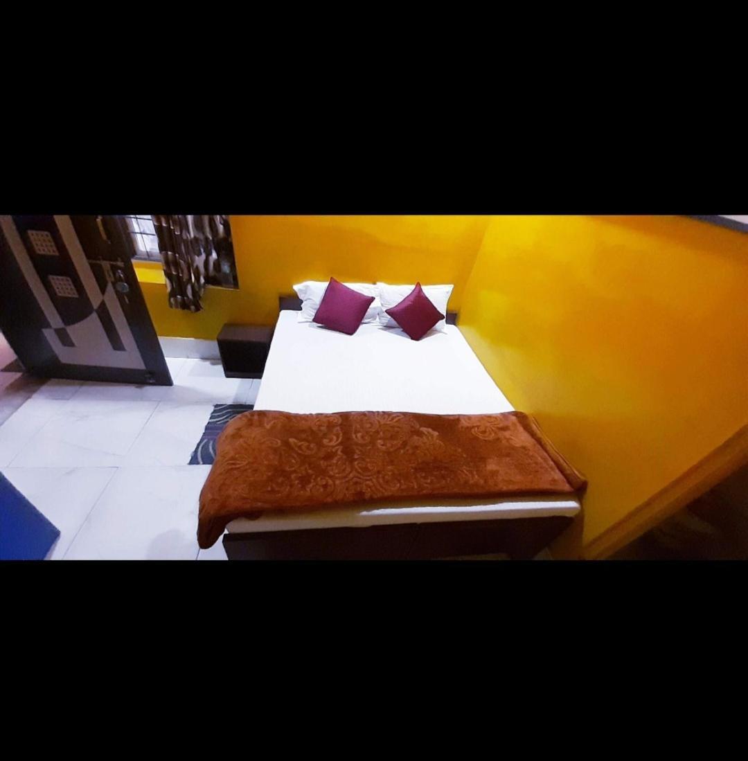 V D Choudhary Hotel