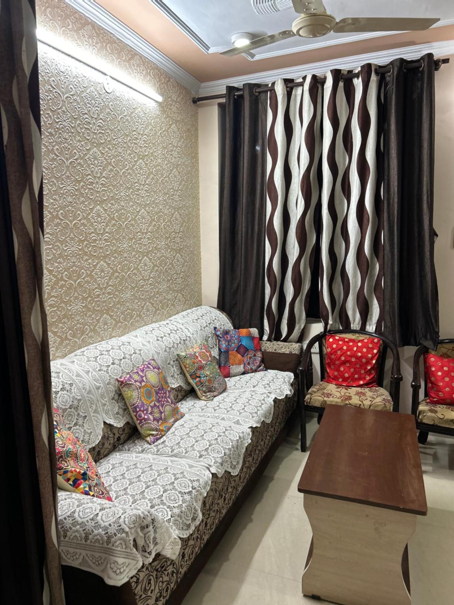 Royal Adobe Bed & Breakfast Jaipur