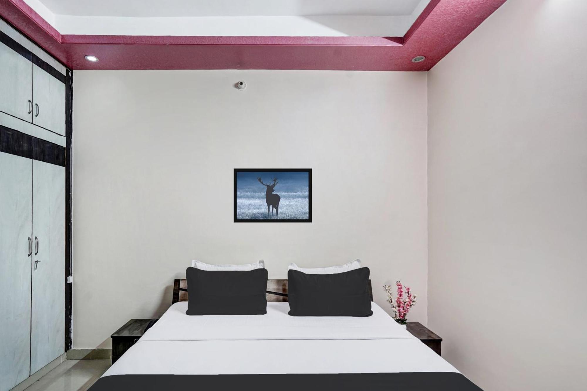 Hotel O Rudra Palace 3*