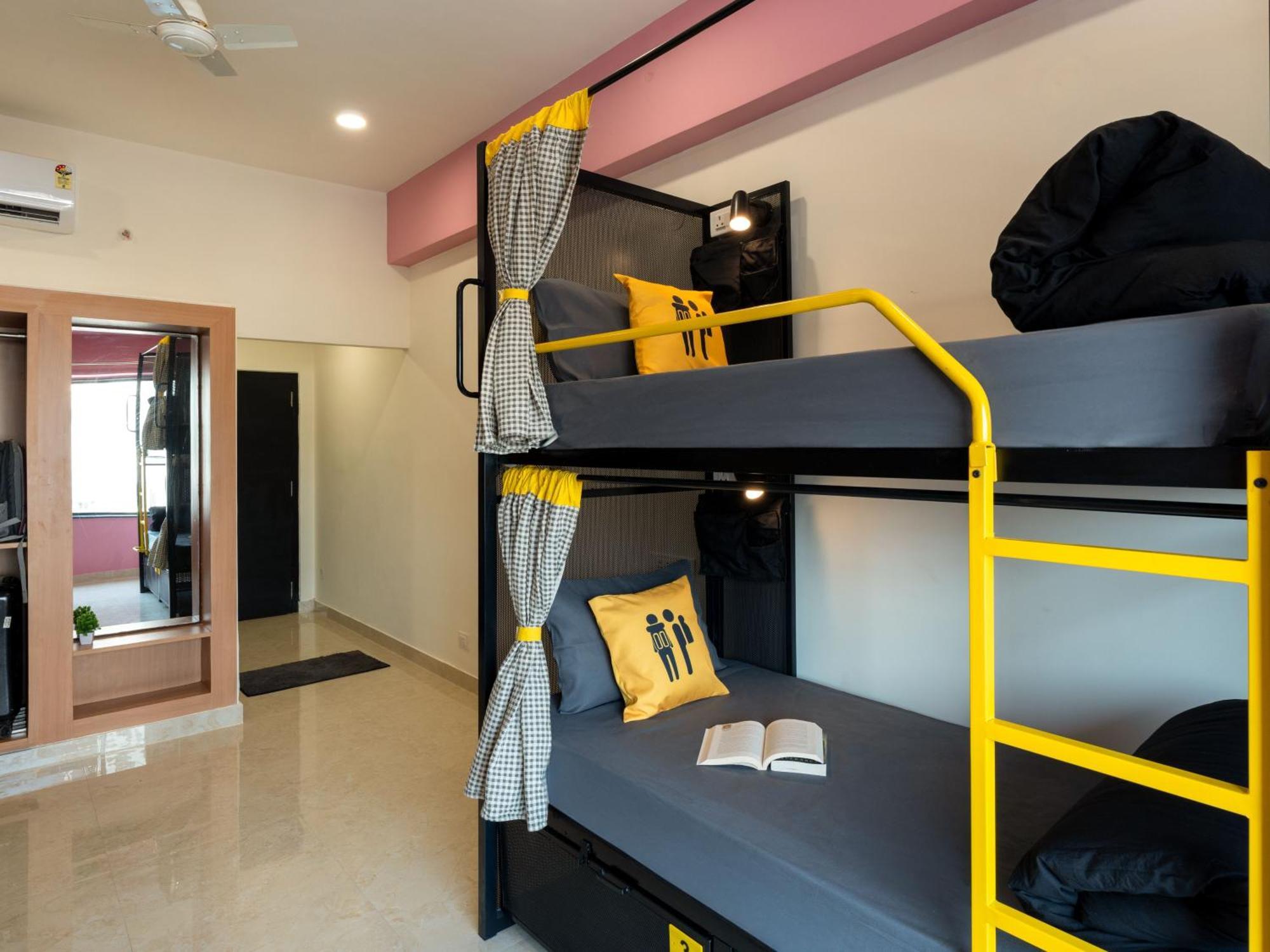 The Jaipur, Mi Road Hostel