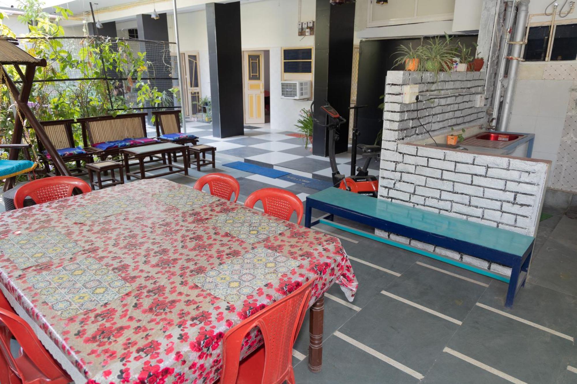 Urmil Basant Hotel