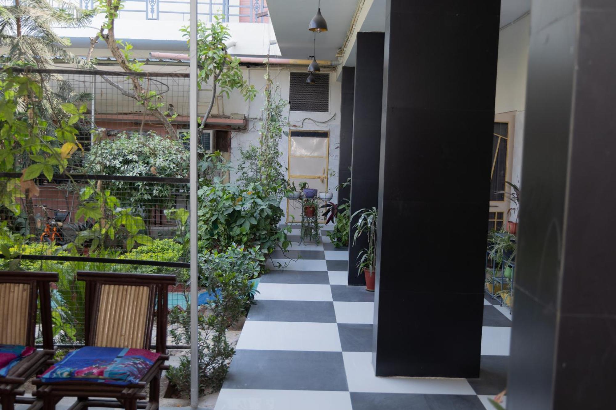 Hotel Urmil Basant