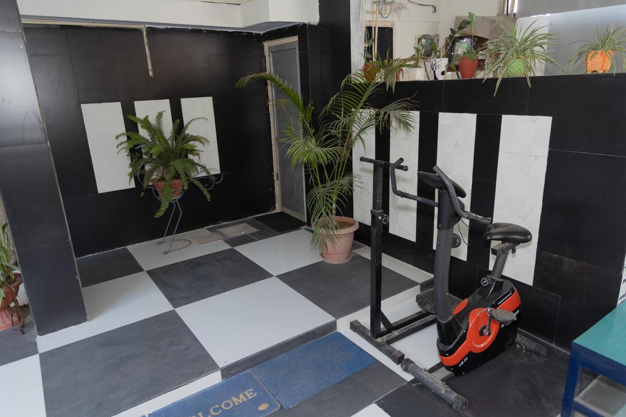 Hotel Urmil Basant 4*