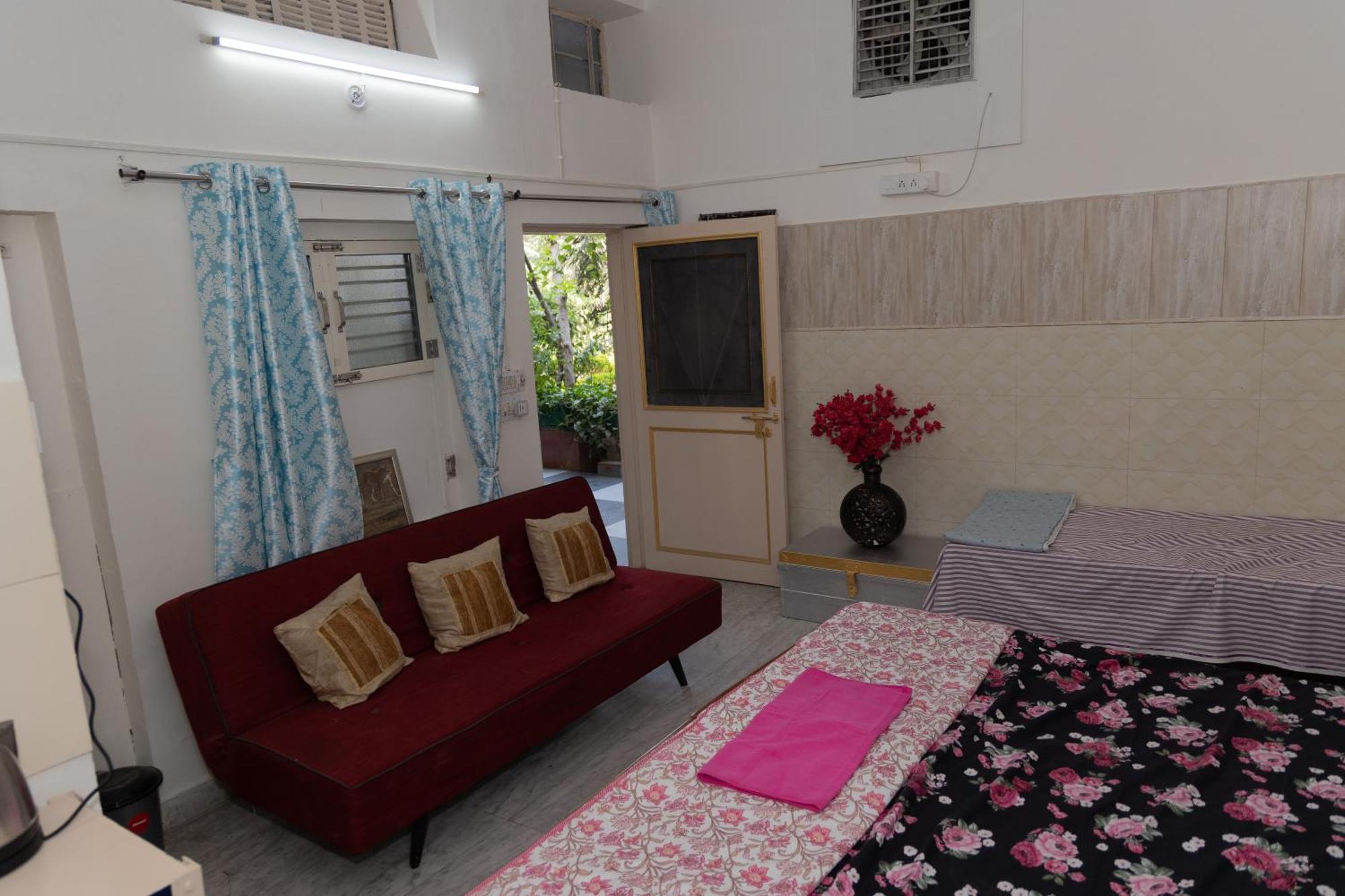 Hotel Urmil Basant Jaipur