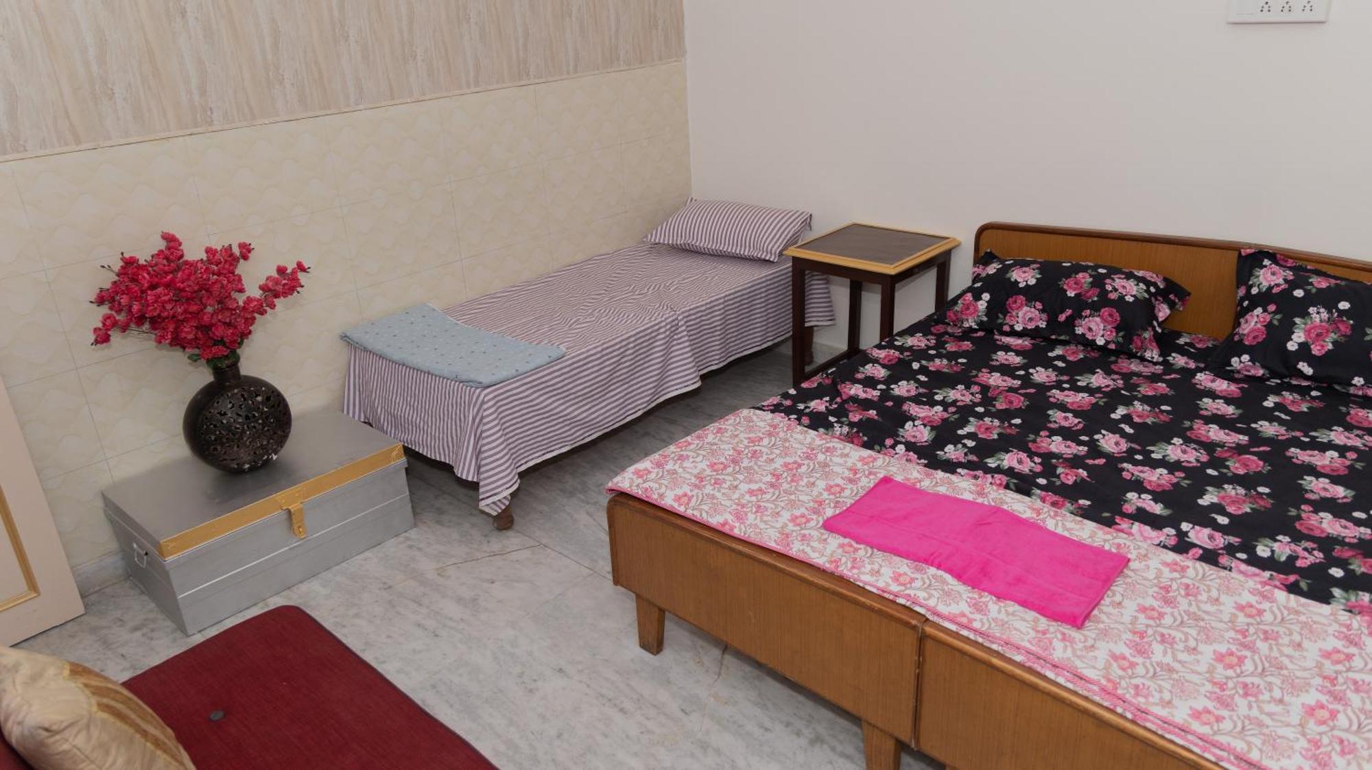 Urmil Basant Hotel