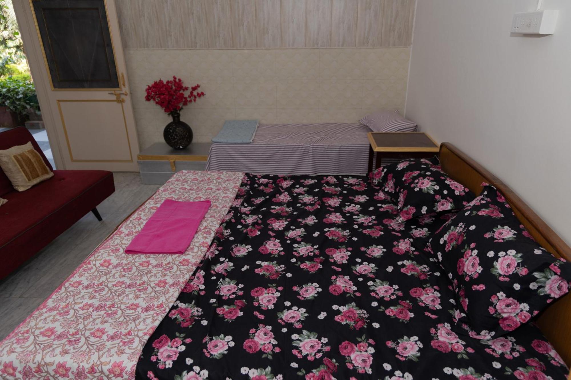 Urmil Basant Hotel Jaipur