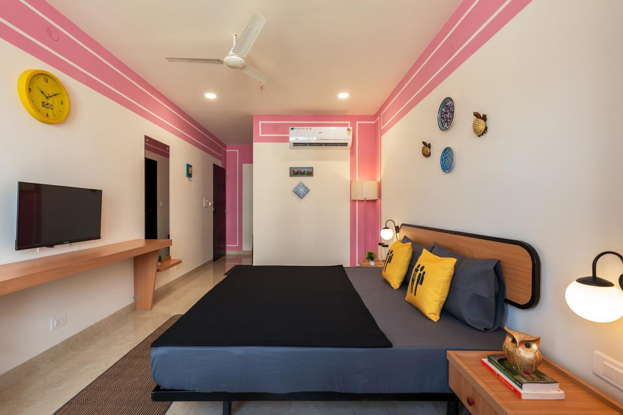 The Jaipur, Mi Road Hostel