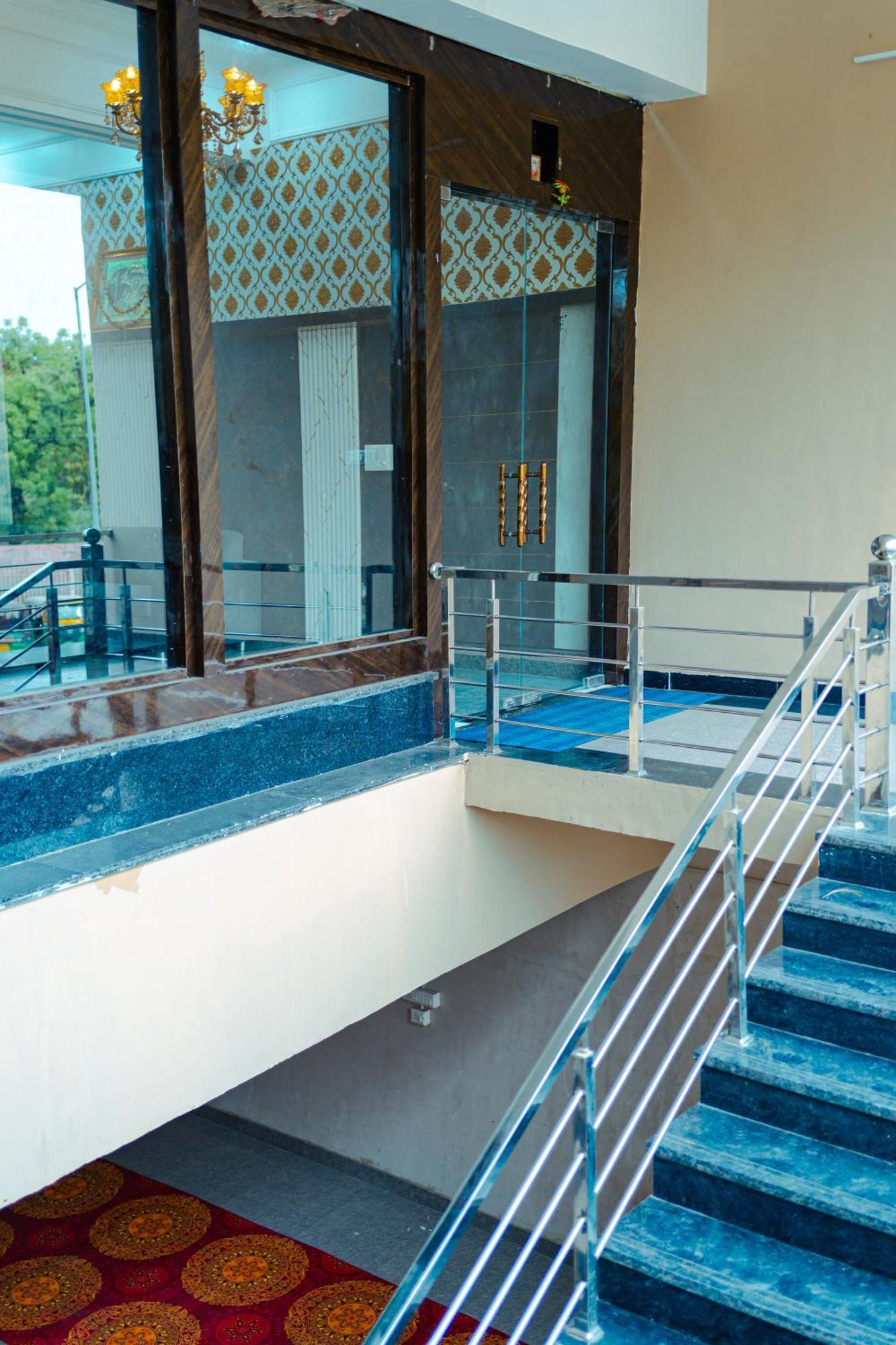 Metro Regency Hotel