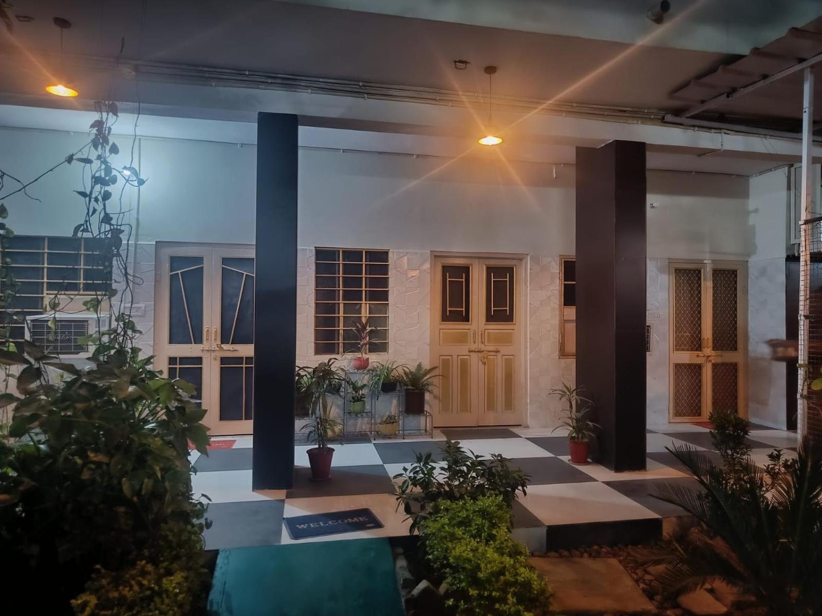 Urmil Basant Hotel