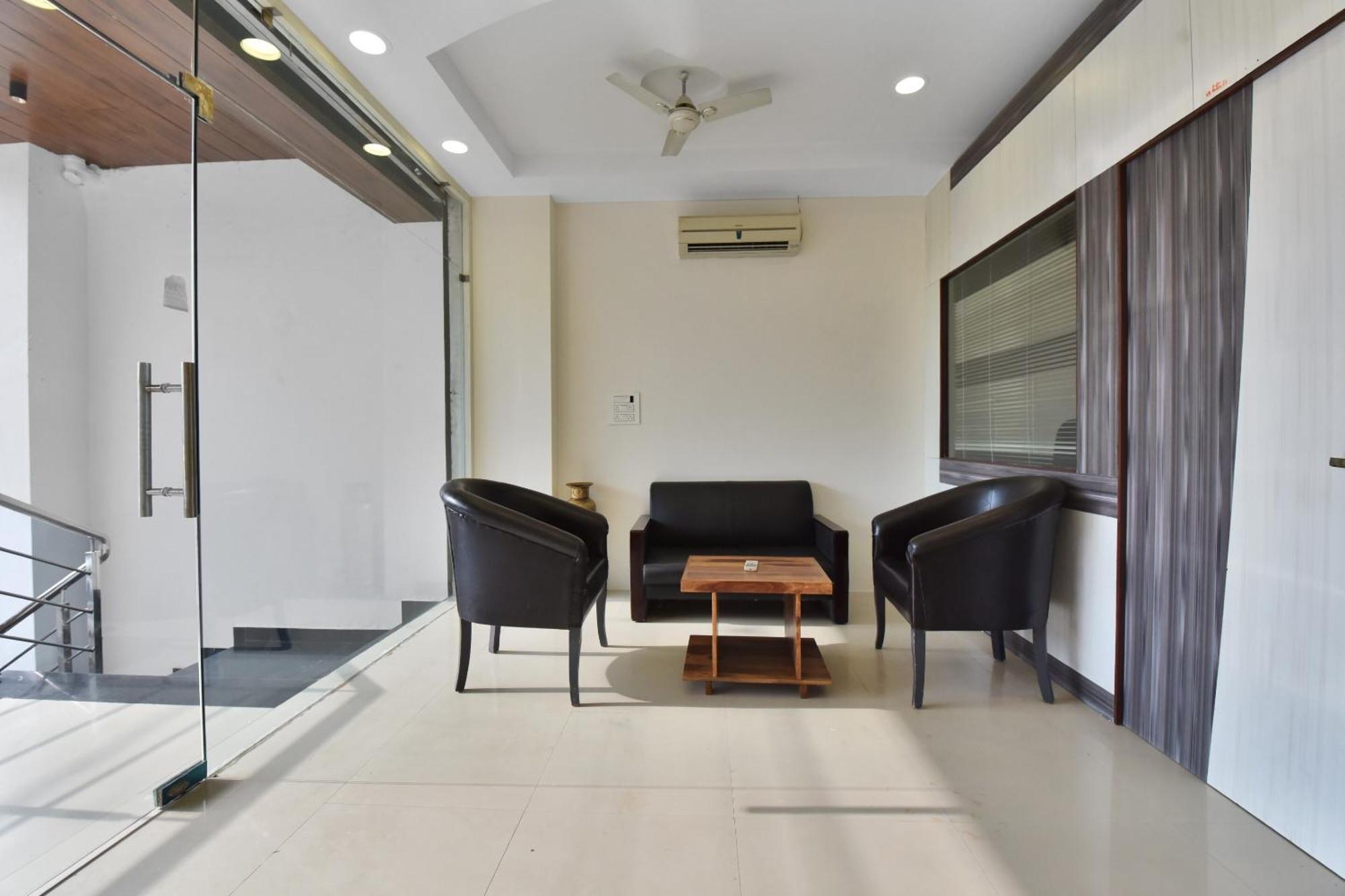 Hotel Collection O Gatsby Jaipur