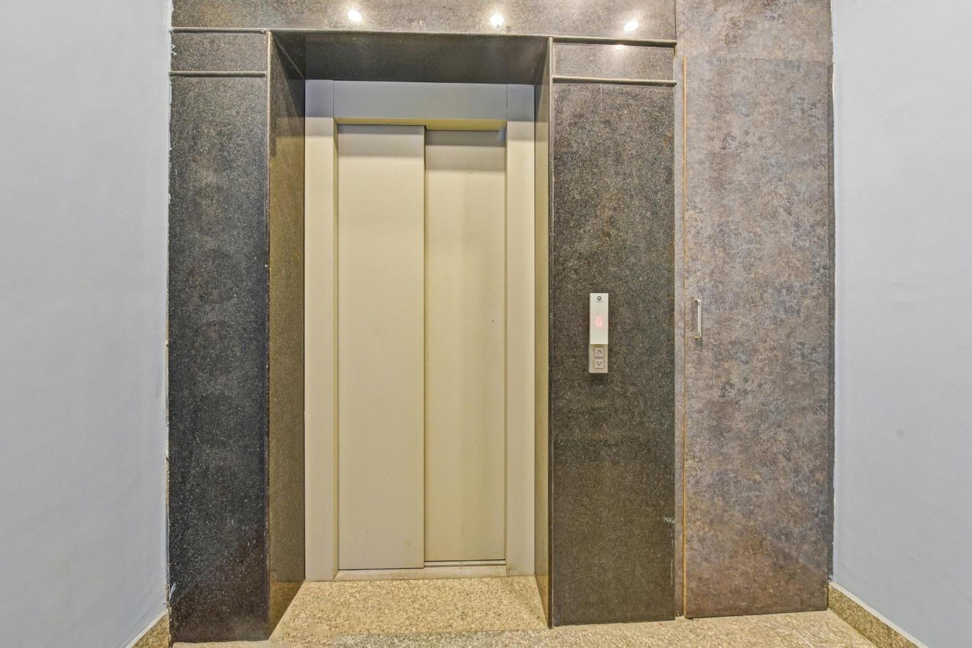 Townhouse The Circle 4*