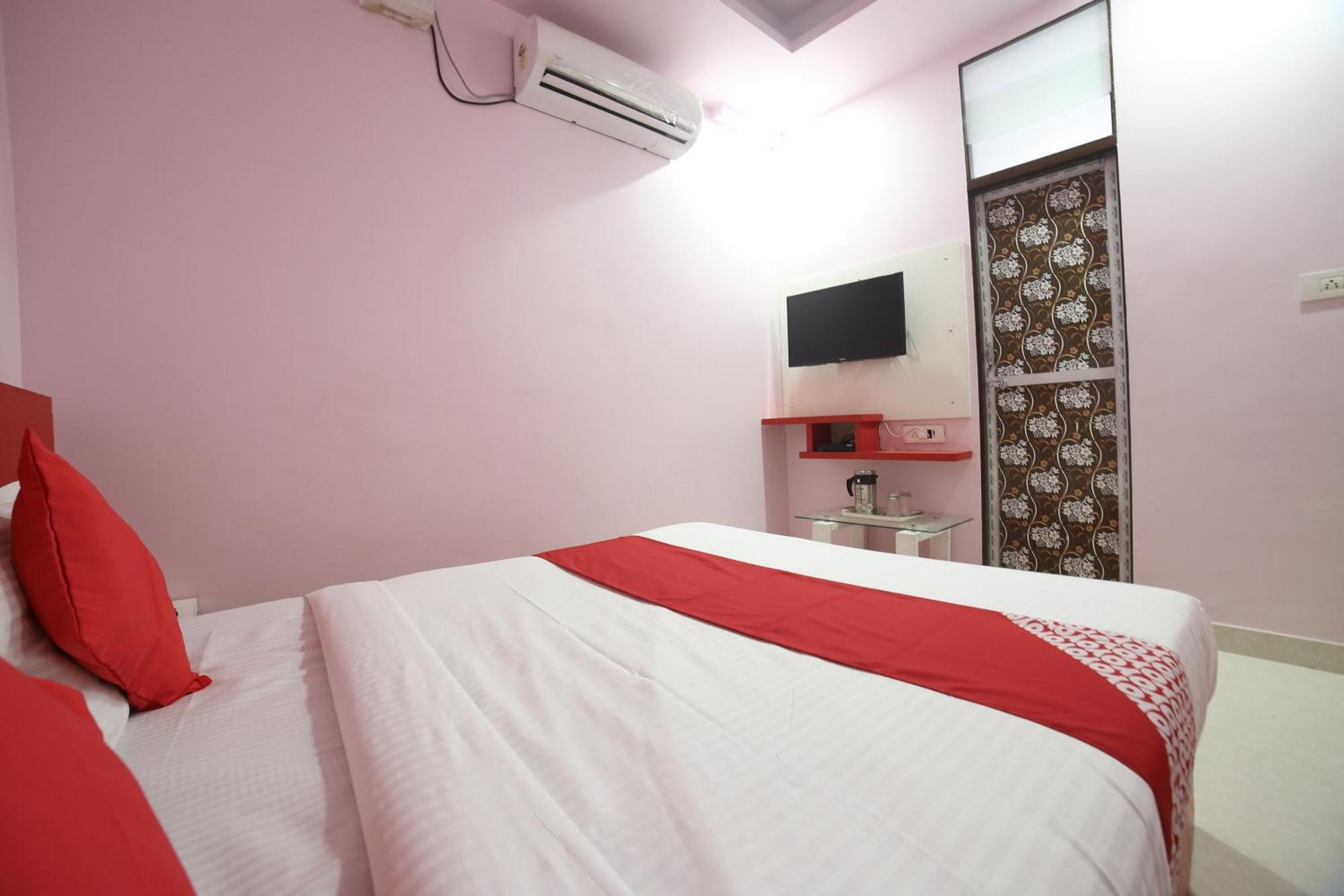 Hotel O Jai Ambay International 3*