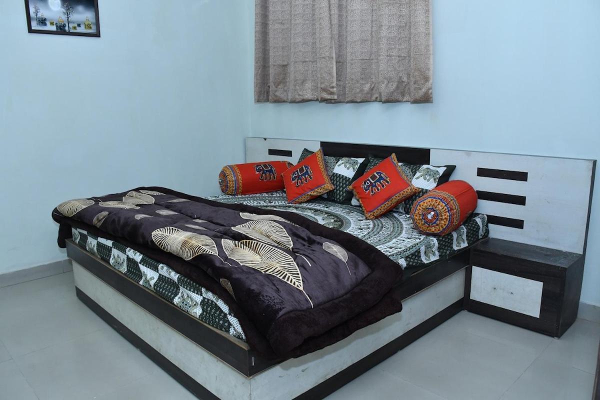Independent House In Villa *