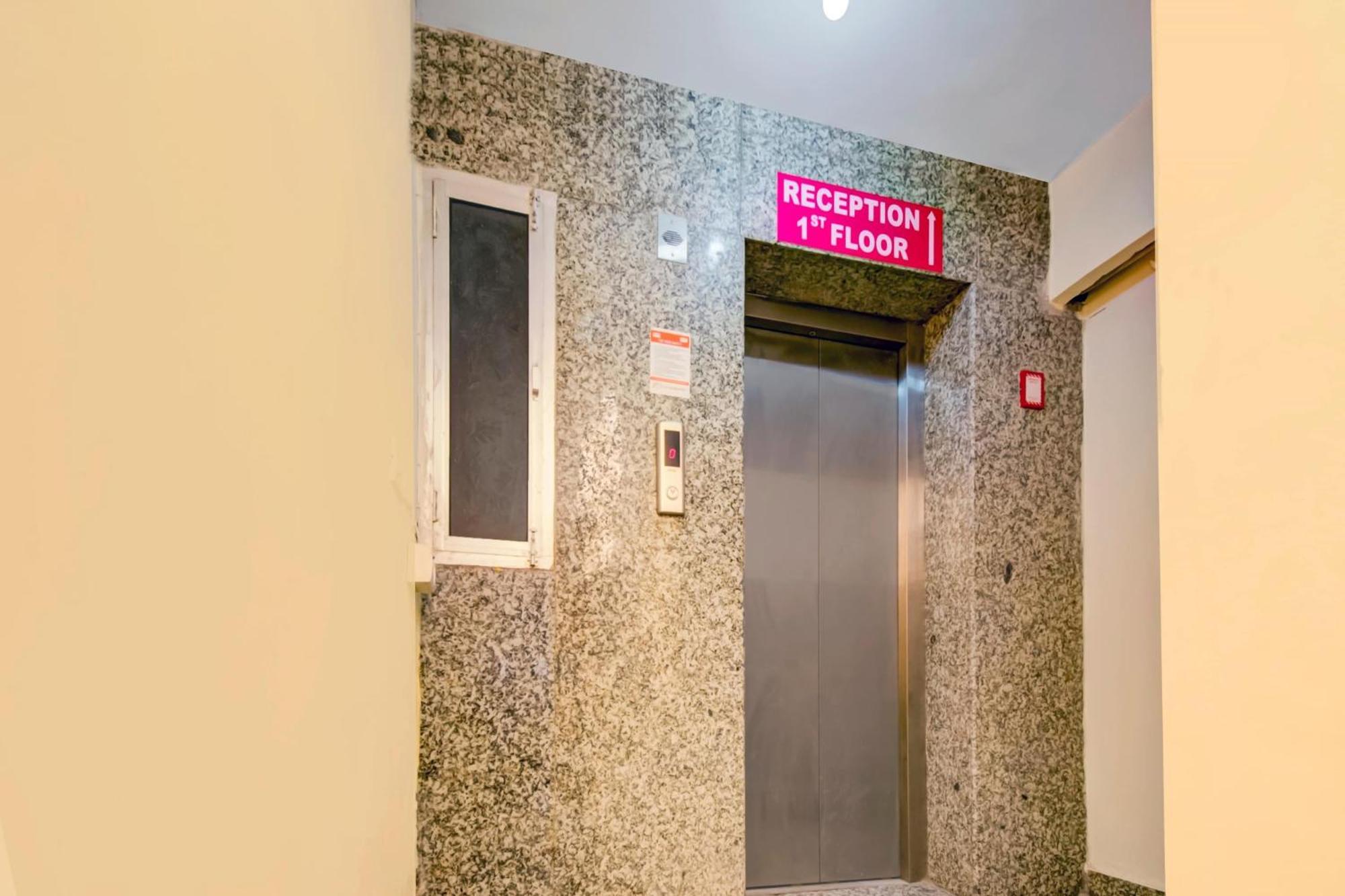 Hotel O Pink