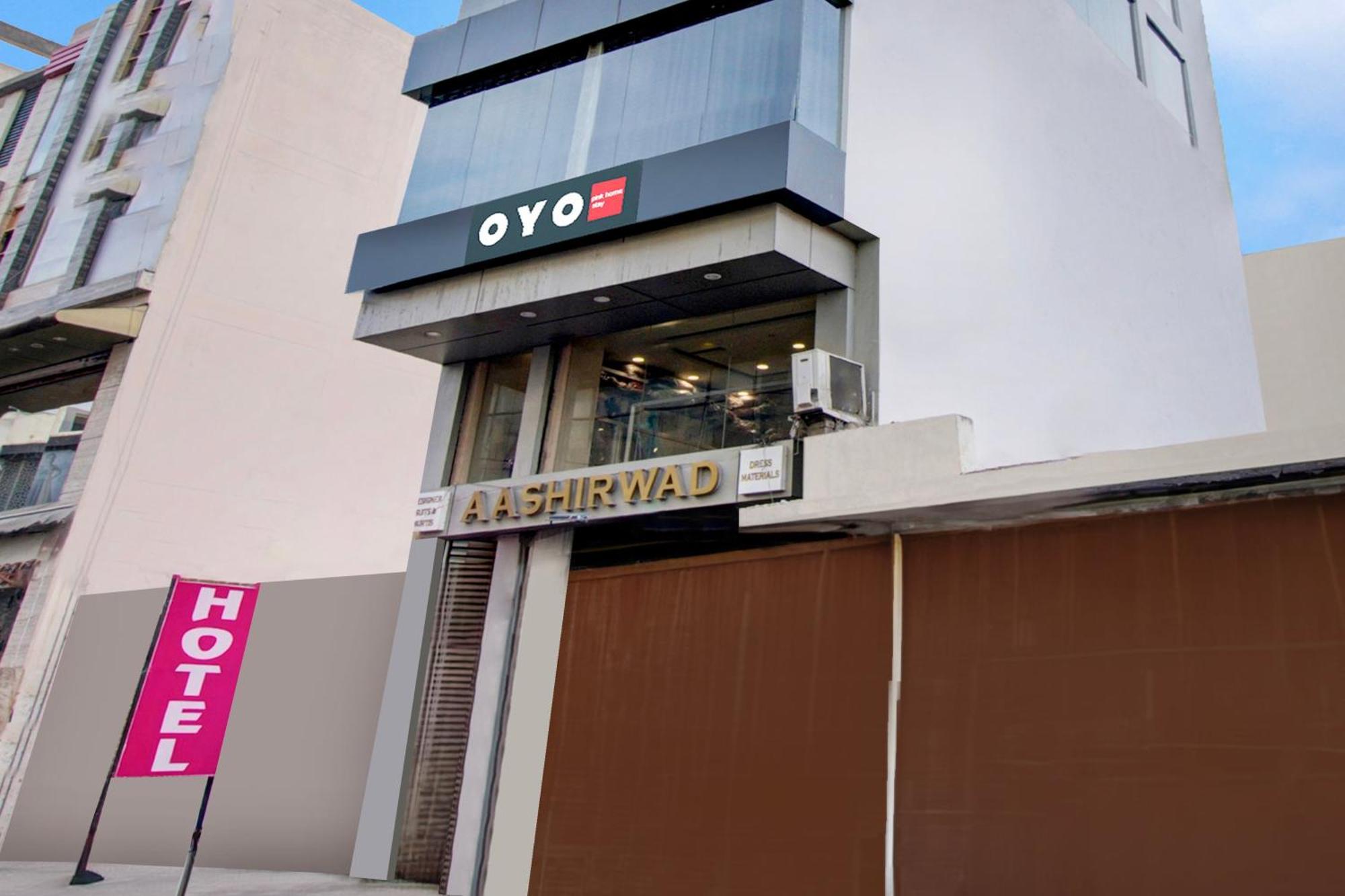 Hotel O Pink