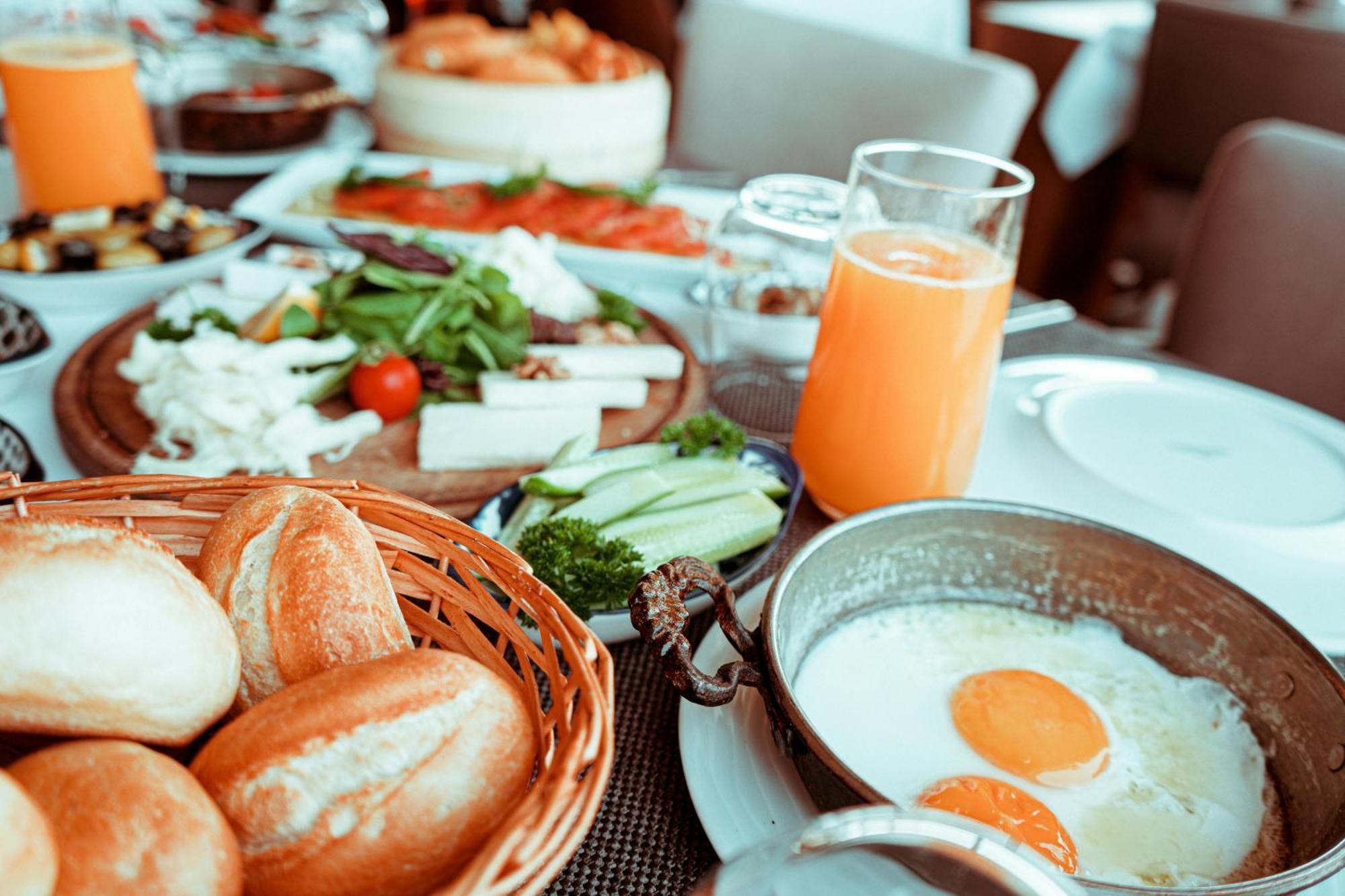 Saffron Vaishali Nagar Hotel