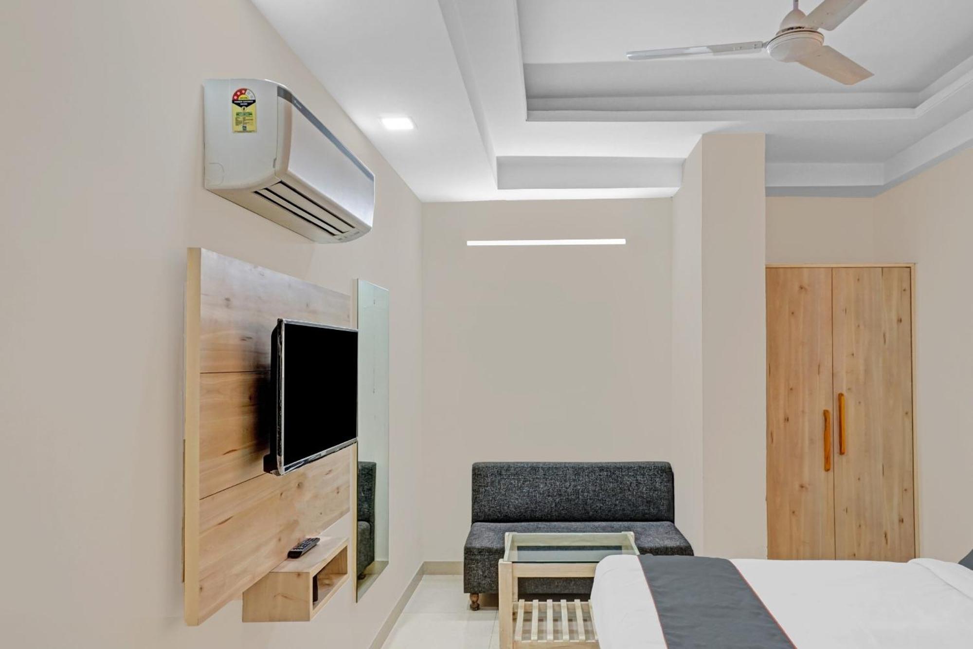 Collection O Sundew Hotel 4*