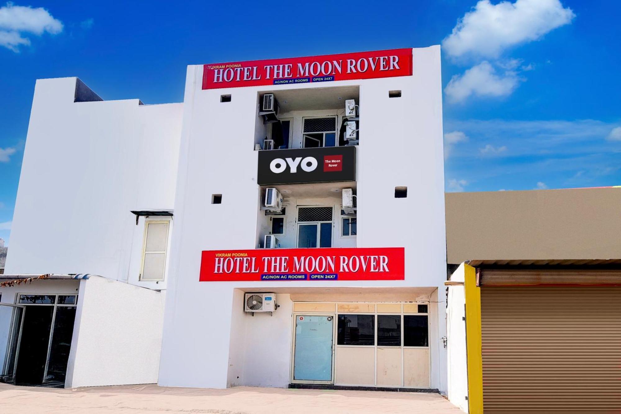 O The Moon Rover 3* Jaipur