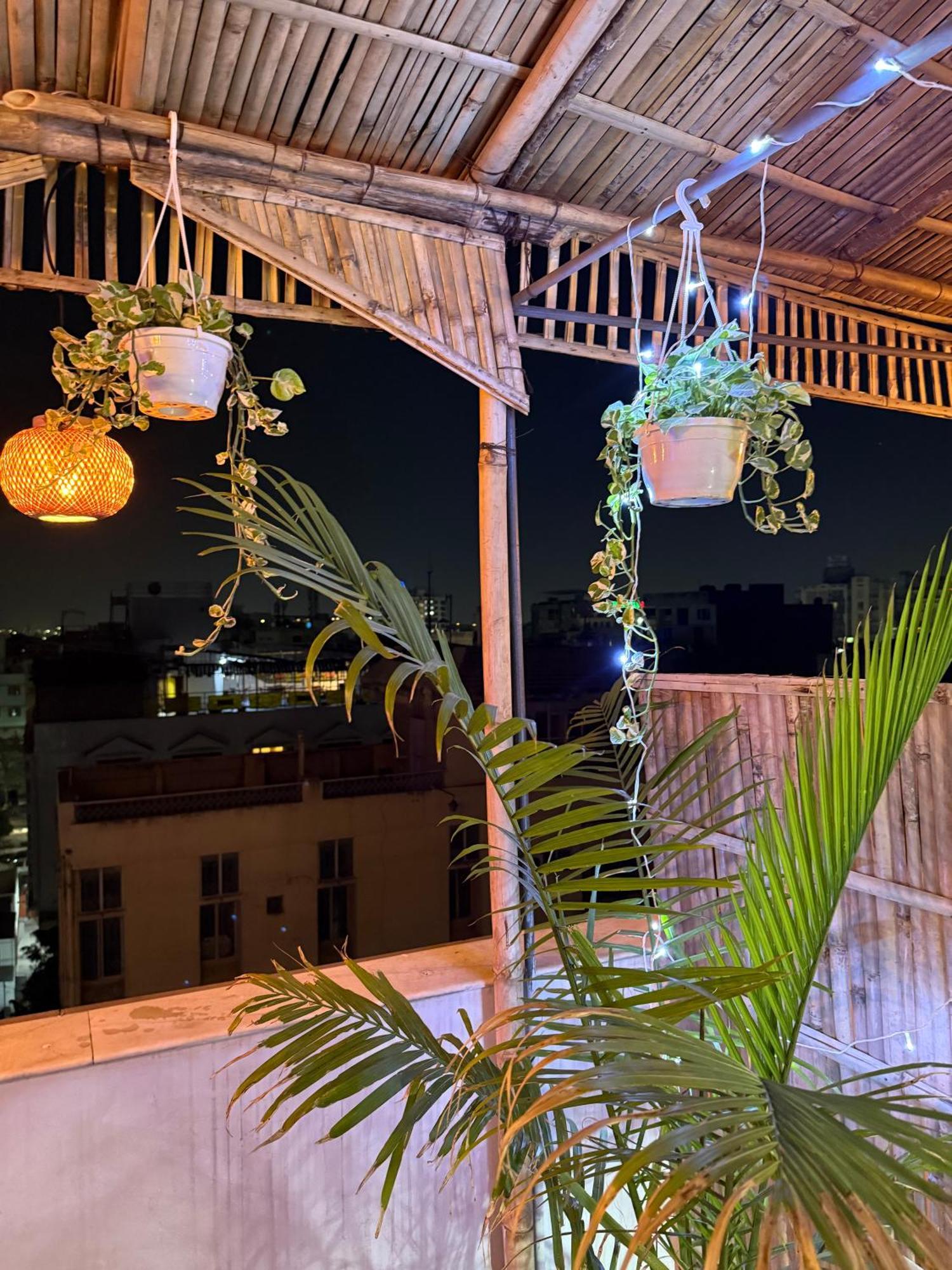 Area 369 Hotel 3*