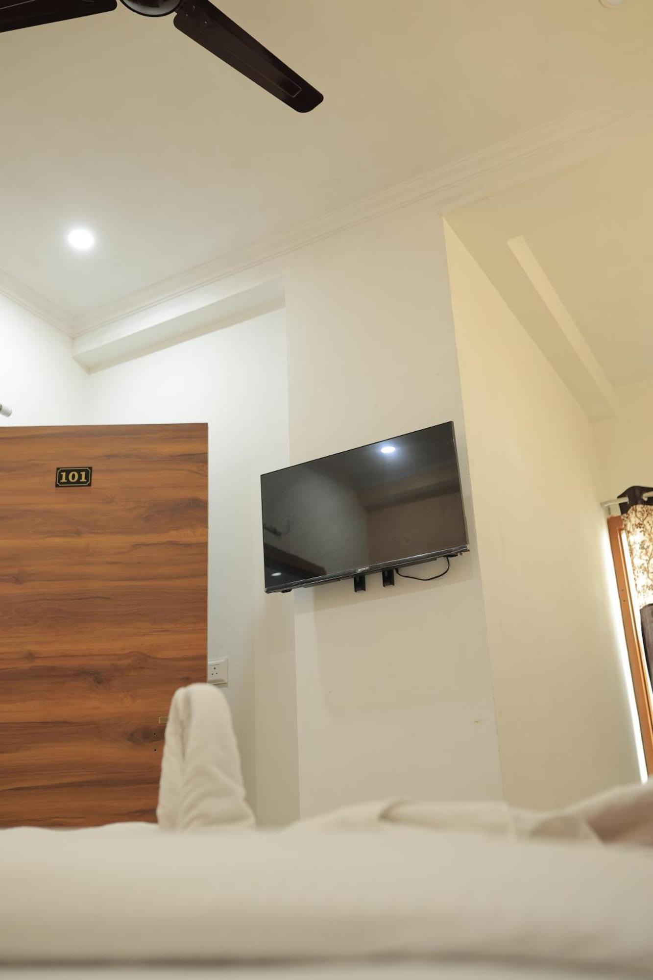 Hotel Gulabi 2*