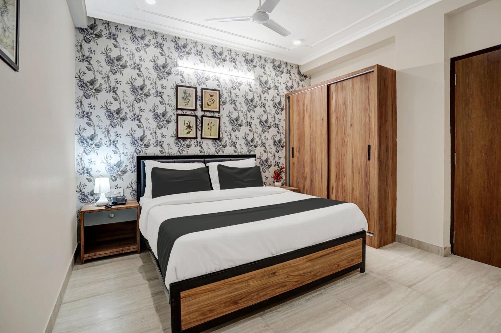 Hotel Townhouse Majesty Jaipur