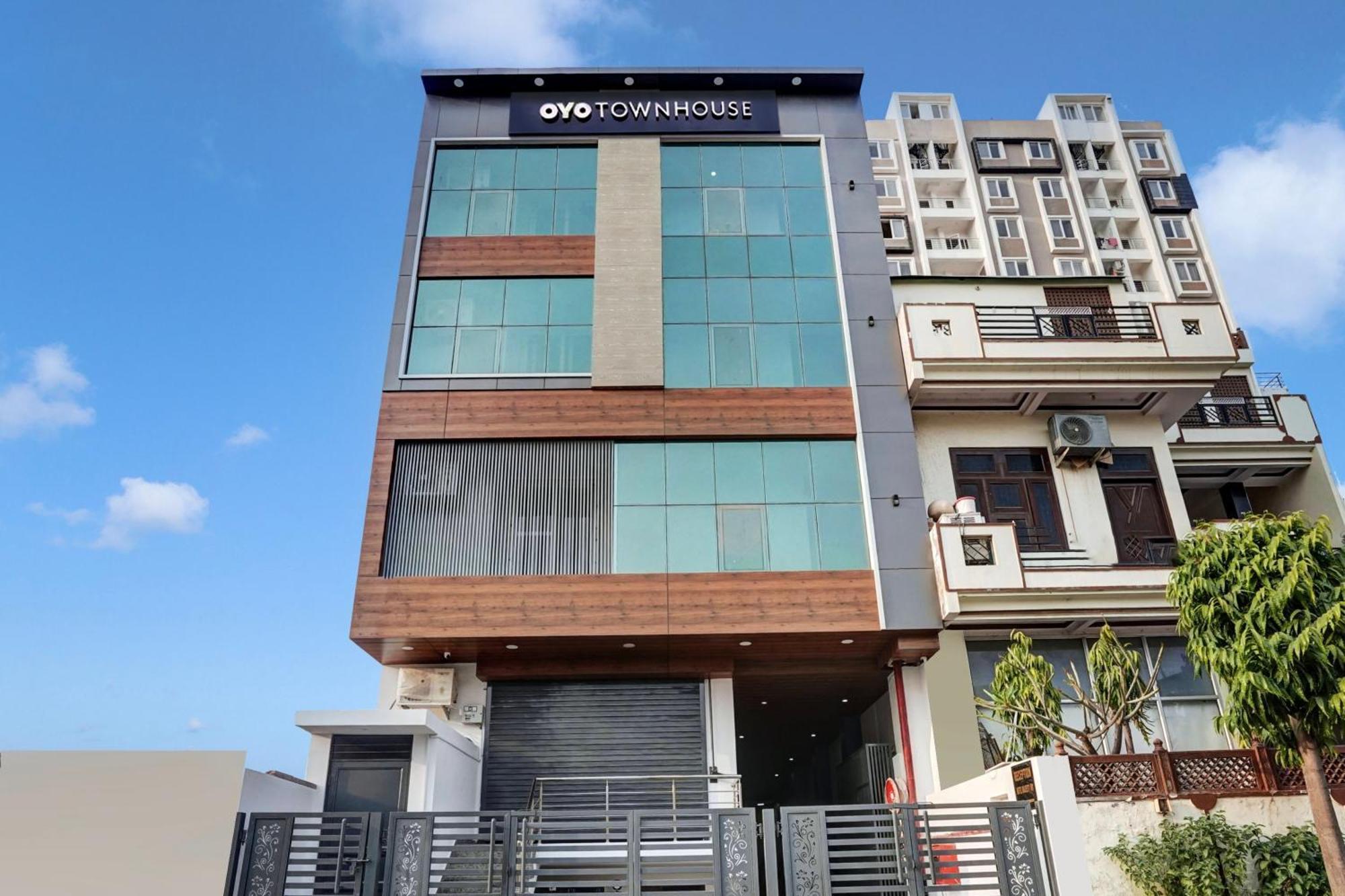 Townhouse Majesty Jaipur