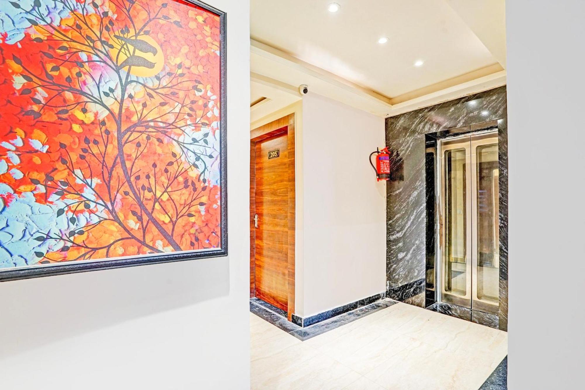 Hotel Super Townhouse Collectorate Circle Formerly Ld Prime 2*